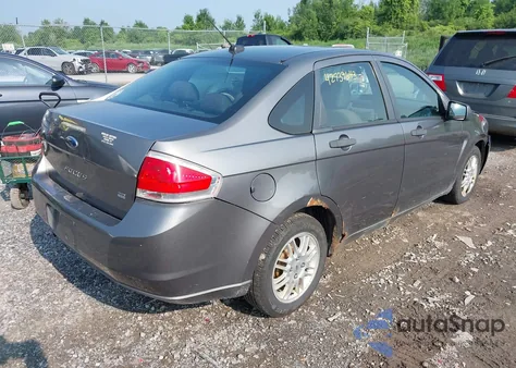 2010 Ford Focus Se z USA, uszkodzony, nr VIN 1FAHP3FN9AW152897